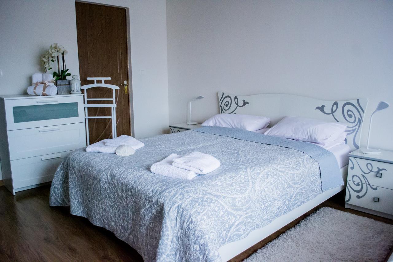 Beauty Complex Hotel Berehove  Bagian luar foto