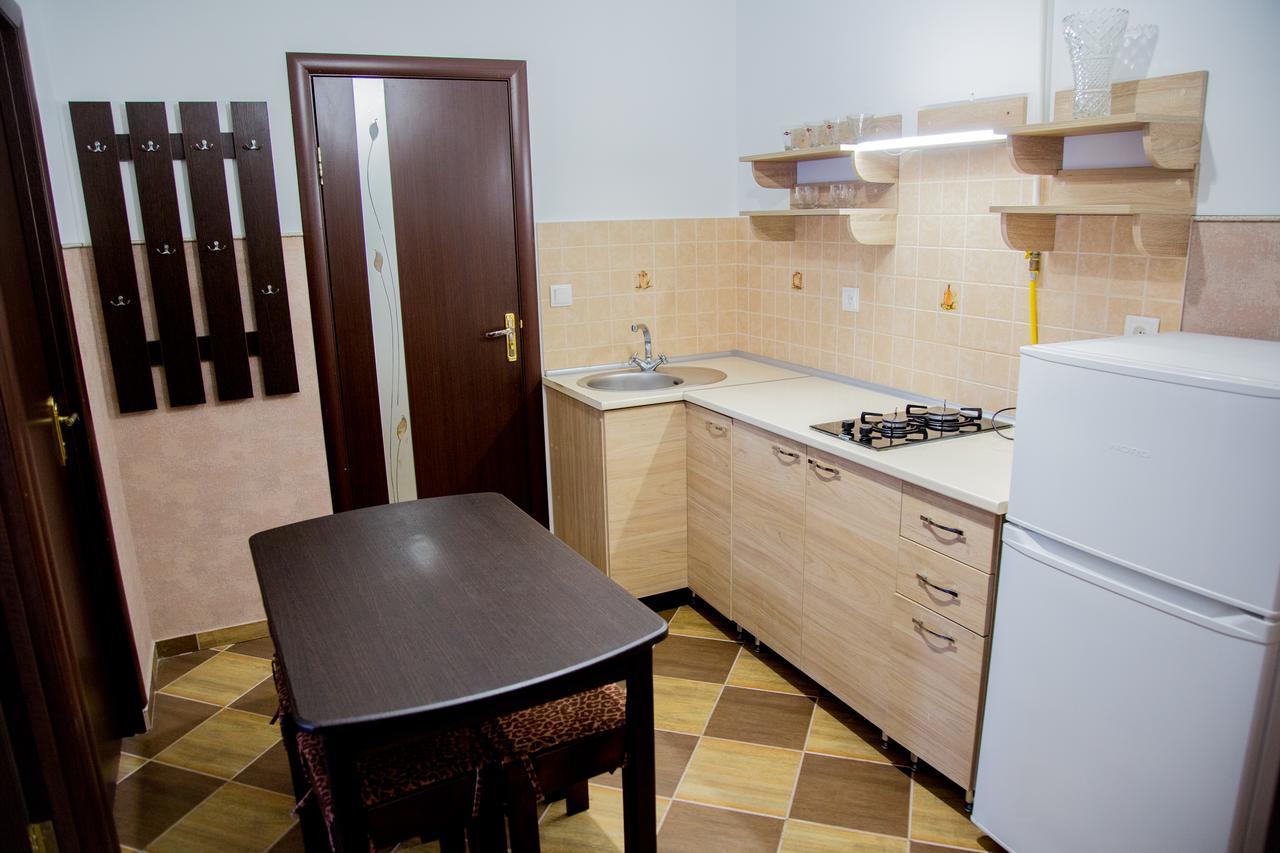 Beauty Complex Hotel Berehove  Bagian luar foto