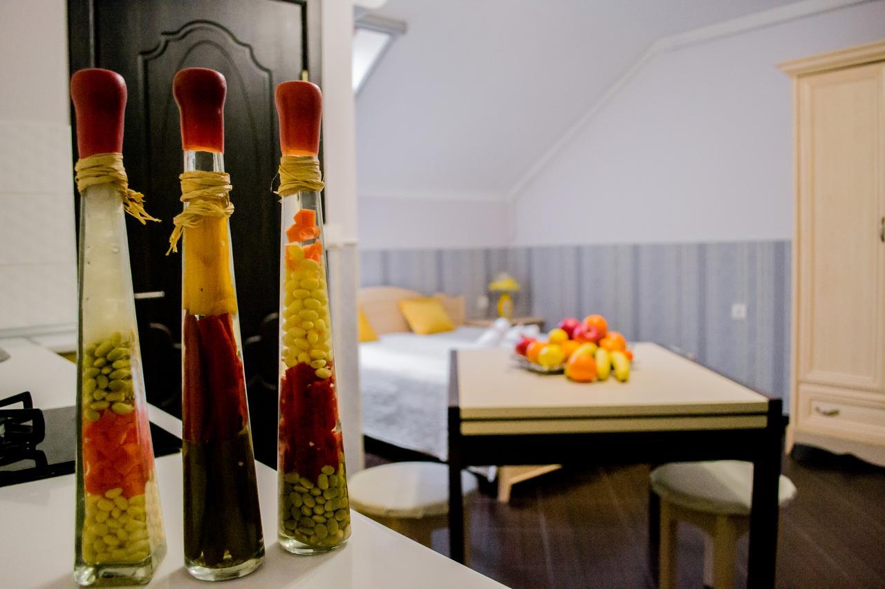 Beauty Complex Hotel Berehove  Bagian luar foto