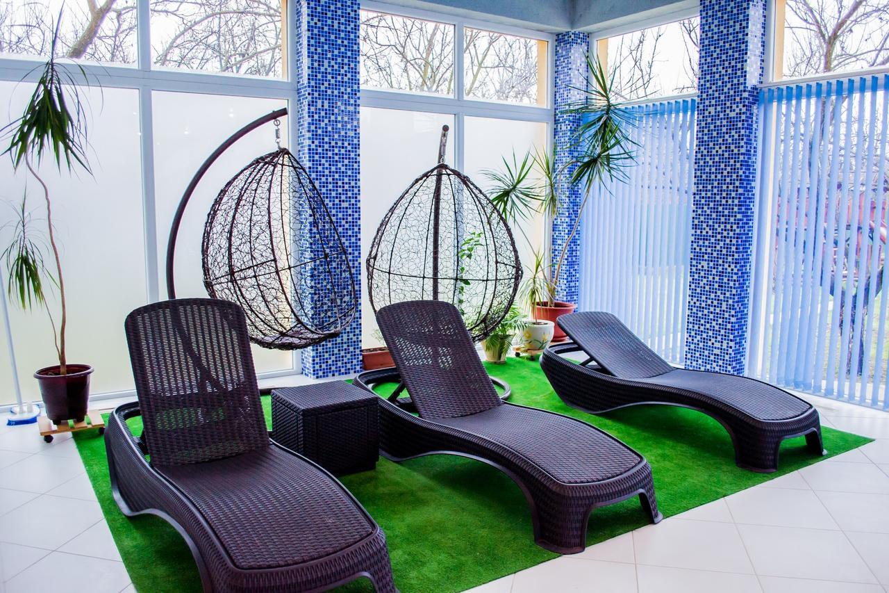 Beauty Complex Hotel Berehove  Bagian luar foto